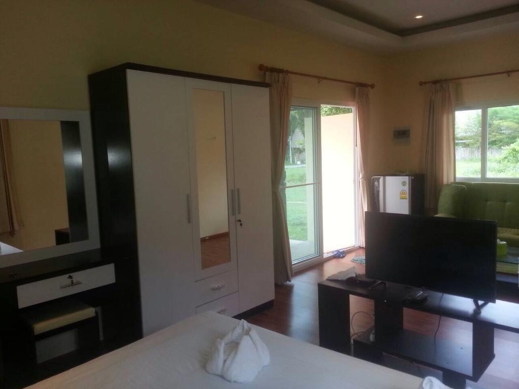 Khanom Garden Suite Quarto foto