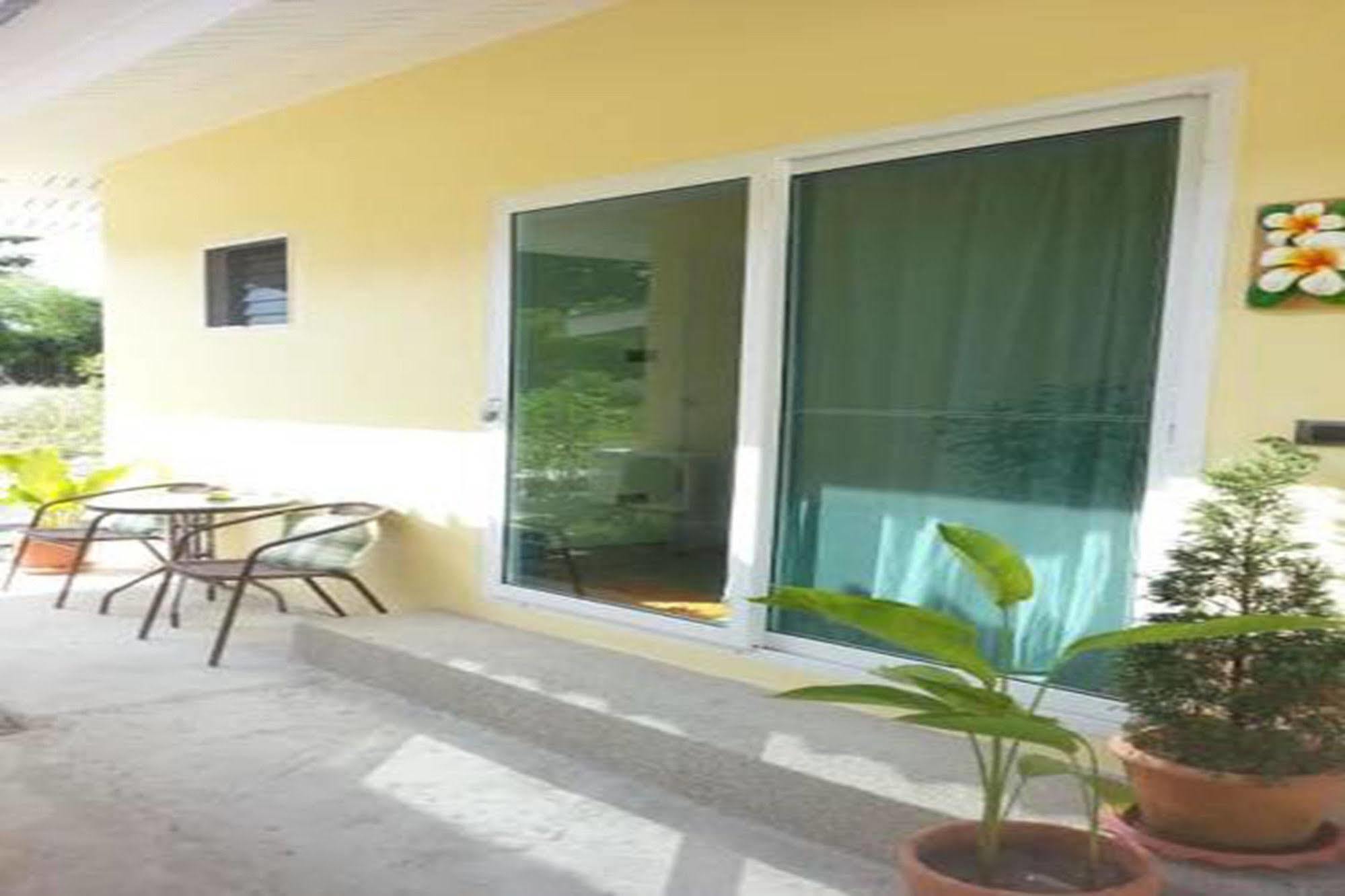 Khanom Garden Suite Exterior foto
